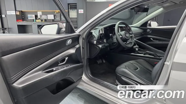 Hyundai Avante CN7 — Фото автомобиля 15