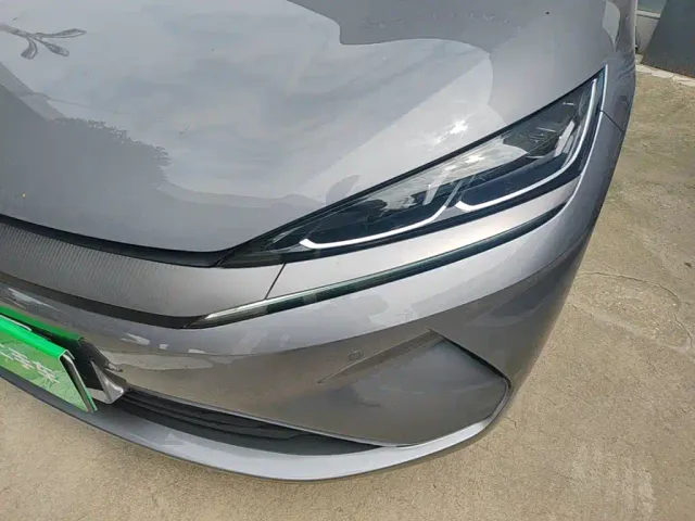 BYD Qin L — Фото автомобиля 23