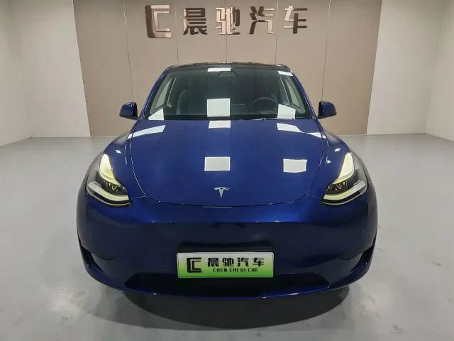 Tesla Model Y 2022 Facelift Rear-Wheel Drive Version — Фото автомобиля 2