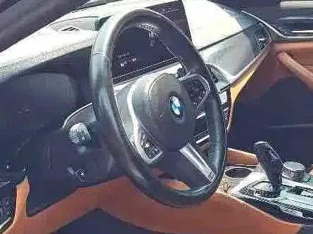 BMW 5 Series — Фото автомобиля 4