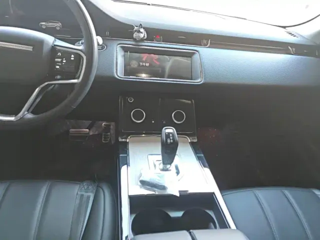 Land Rover Range Rover Evoque — Фото автомобиля 13