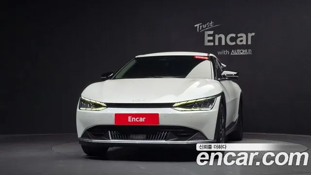 Kia EV6 — Фото автомобиля 3