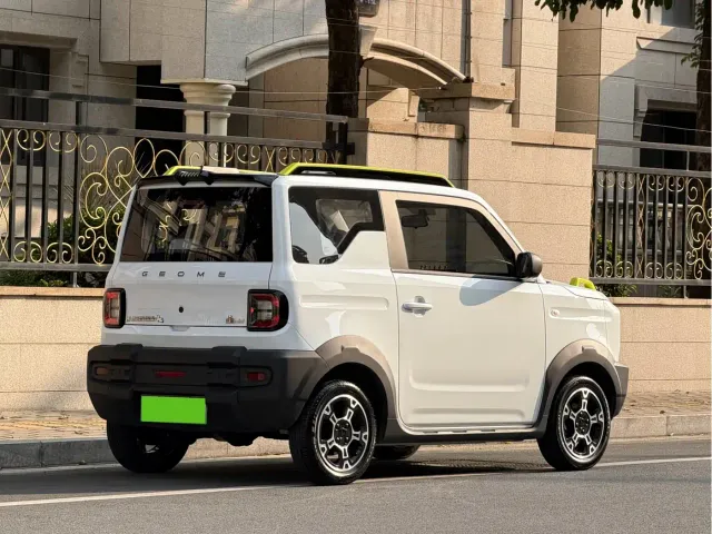 Geely Panda — Фото автомобиля 10
