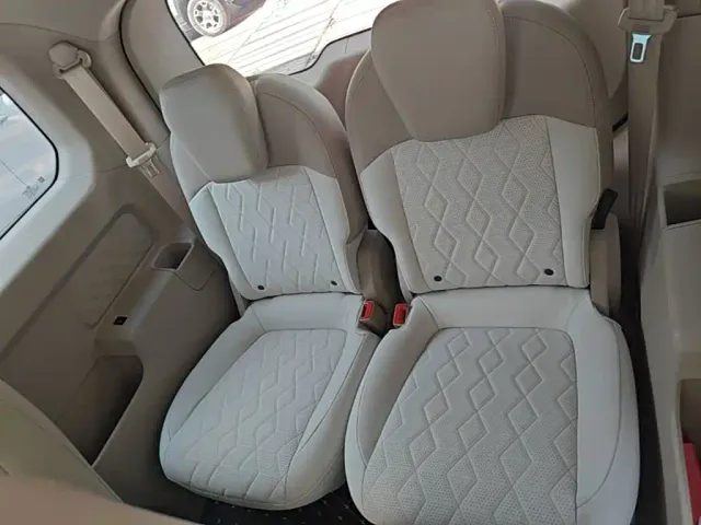 Baojun KiWi EV — Фото автомобиля 16