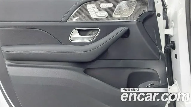Mercedes-Benz GLE-Class — Фото автомобиля 15