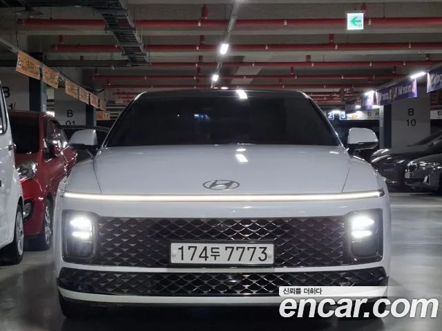 Hyundai Grandeur GN7 — Фото автомобиля 3