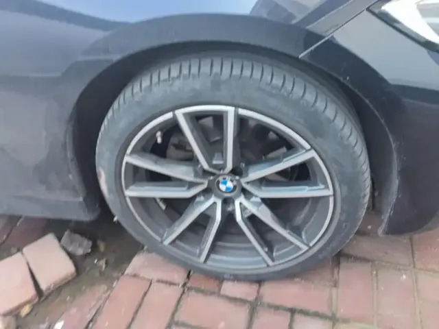 BMW 3 Series — Фото автомобиля 6