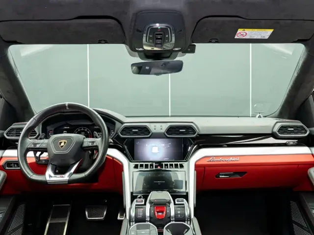 Lamborghini Urus — Фото автомобиля 15