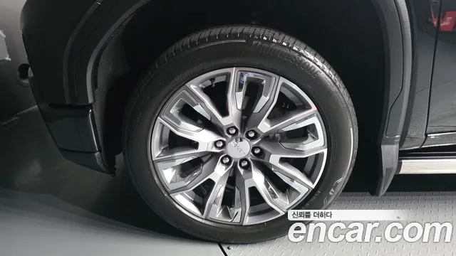 GMC Sierra — Фото автомобиля 5