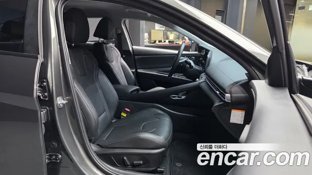 Hyundai Avante CN7 — Фото автомобиля 17