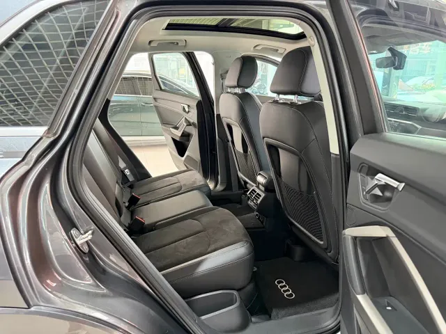 Audi Q3 — Фото автомобиля 10
