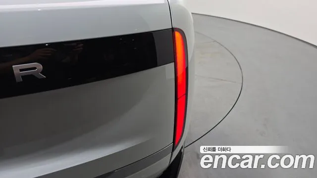 Land Rover Range Rover — Фото автомобиля 22