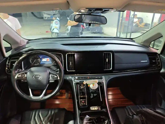GAC Trumpchi M8 — Фото автомобиля 3