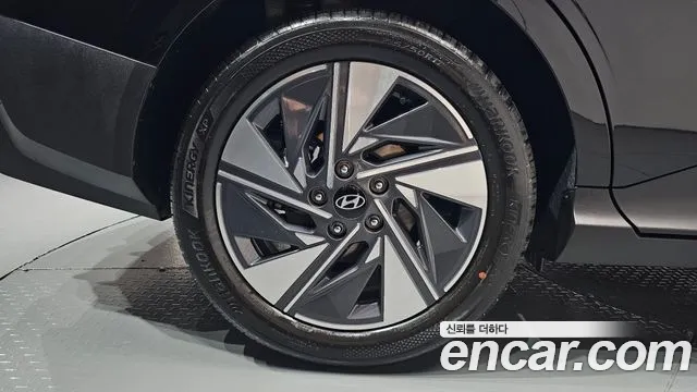 Hyundai Avante (CN8) — Фото автомобиля 6