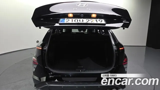 Hyundai Kona Kona (SX2) Бензин 1.6 Turbo 4WD — Фото автомобиля 17
