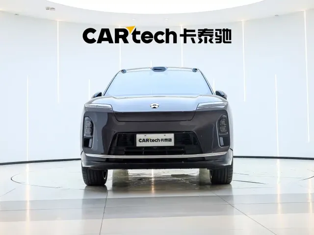 Nio ES8 — Фото автомобиля 6