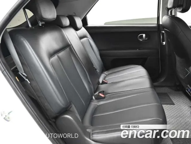 Hyundai Ioniq 5 — Фото автомобиля 11