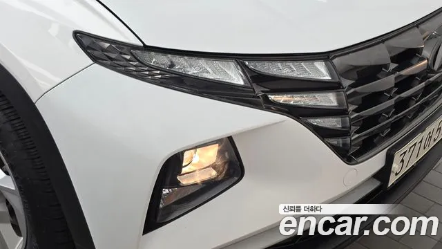 Hyundai Tucson Tucson (NX4) Бензин 1.6 турбо 2WD — Фото автомобиля 22