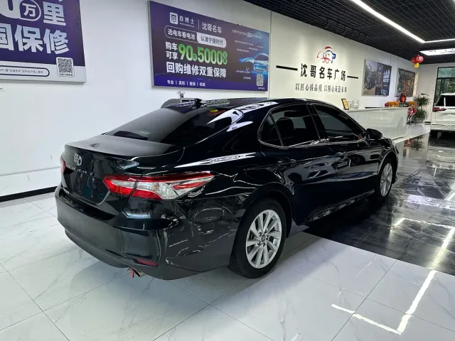 Toyota Camry — Фото автомобиля 9