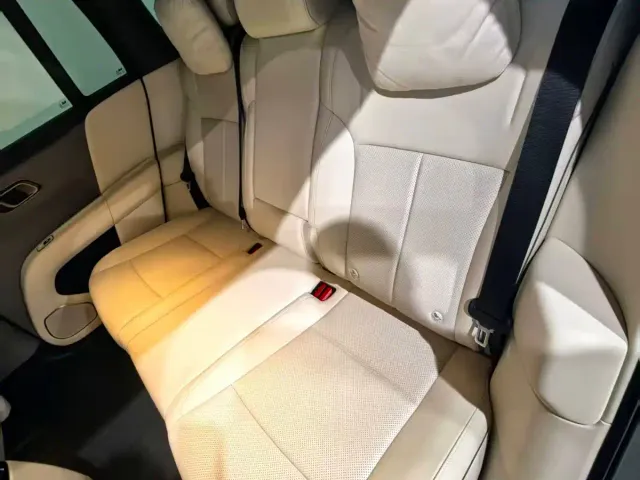 Li Auto i6 — Фото автомобиля 12