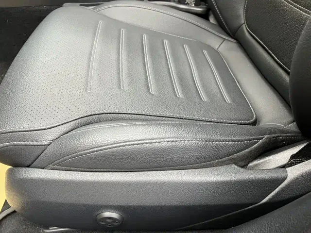 Mercedes-Benz C-Class — Фото автомобиля 25