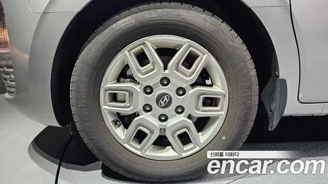 Hyundai Staria Staria 4WD Tourer 11 мест — Фото автомобиля 5