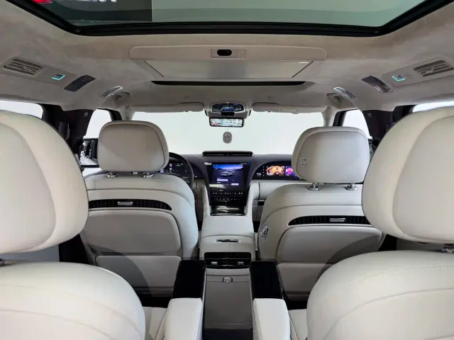 BYD U8L — Фото автомобиля 19