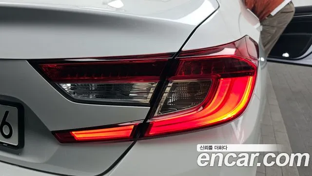 Honda Accord Accord 10 поколение 1.5 Turbo — Фото автомобиля 21