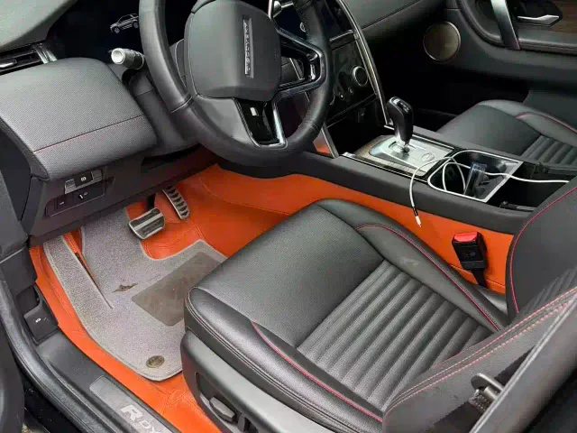 Land Rover Discovery Sport — Фото автомобиля 3