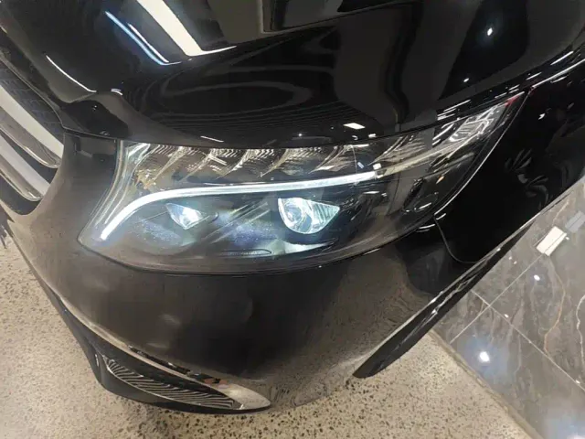 Mercedes-Benz V-Class — Фото автомобиля 17