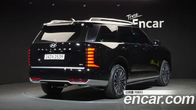 Hyundai Palisade Palisade (LX3) Бензин 2.5T 4WD 7 мест — Фото автомобиля 2