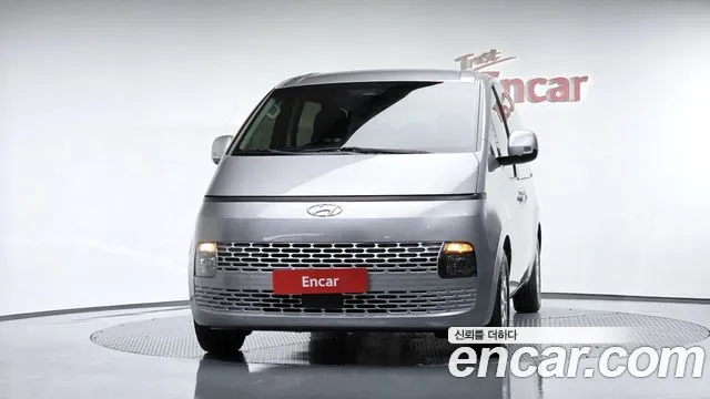 Hyundai Staria — Фото автомобиля 3