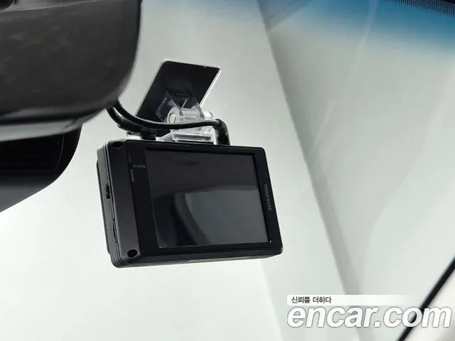 Hyundai Grandeur GN7 — Фото автомобиля 16