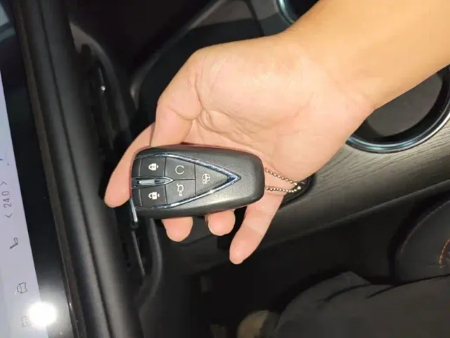 Changan CS75 Plus — Фото автомобиля 8