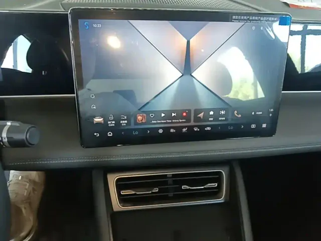 BYD Qin L — Фото автомобиля 12