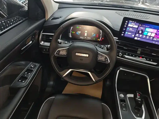Haval H6 — Фото автомобиля 10