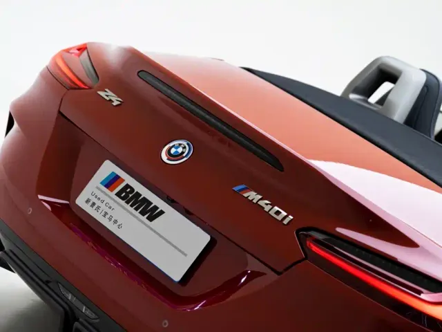 BMW Z4 — Фото автомобиля 8