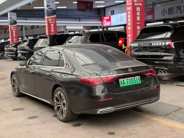 Mercedes-Benz E-Class — Фото автомобиля 7