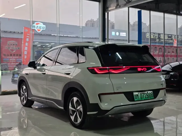 BYD Sealion 05 EV — Фото автомобиля 19
