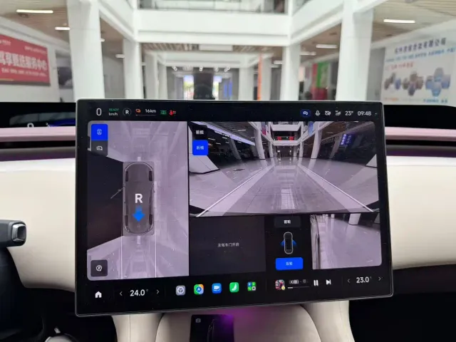 Xiaomi YU7 — Фото автомобиля 22