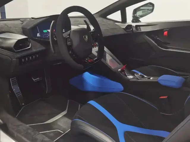 Lamborghini Huracan — Фото автомобиля 6