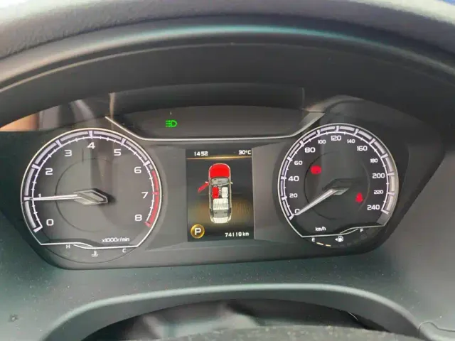 Geely Borui — Фото автомобиля 14