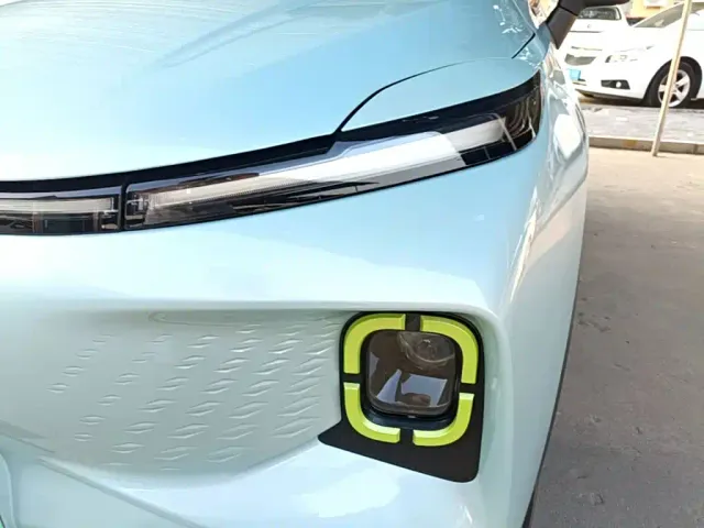 Geely Geometry E Firefly — Фото автомобиля 23