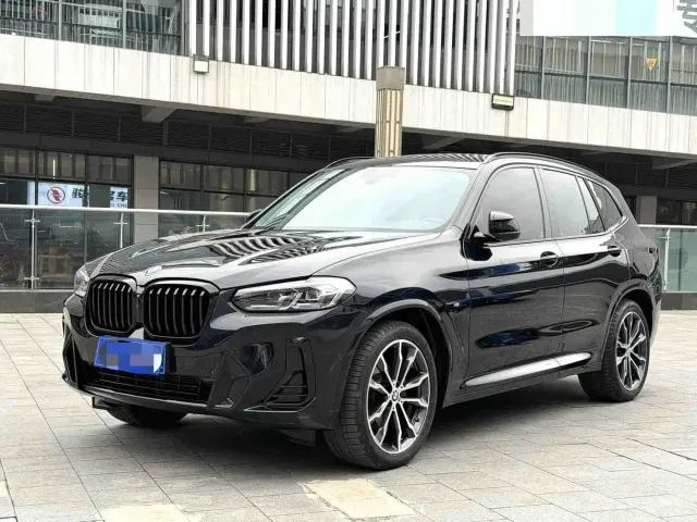 Фотография автомобиля — BMW X3
