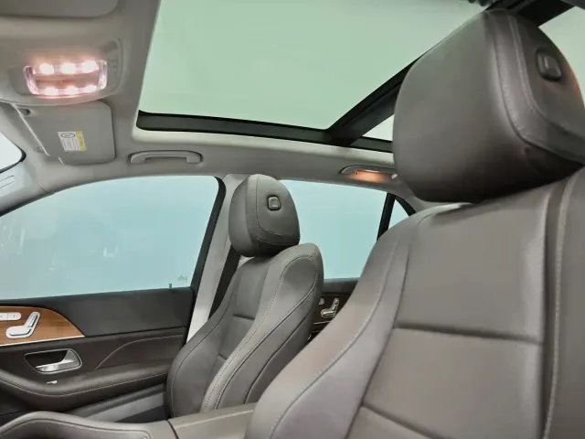 Mercedes-Benz GLE-Class — Фото автомобиля 15