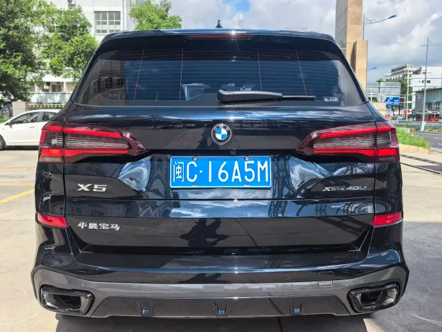 BMW X5 — Фото автомобиля 5