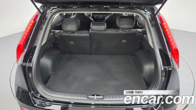 Kia Niro All Niro EV Air — Фото автомобиля 20