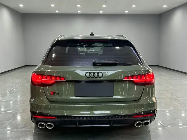 Audi Audi S4 2023 S4 Avant 3.0TFSI — Фото автомобиля 4