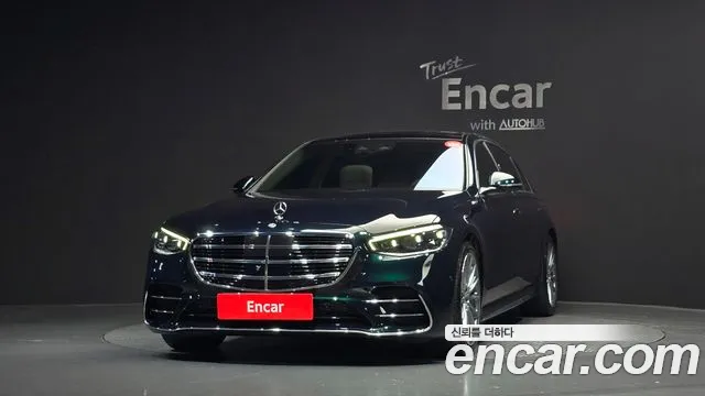 Mercedes-Benz S-Class — Фото автомобиля 3