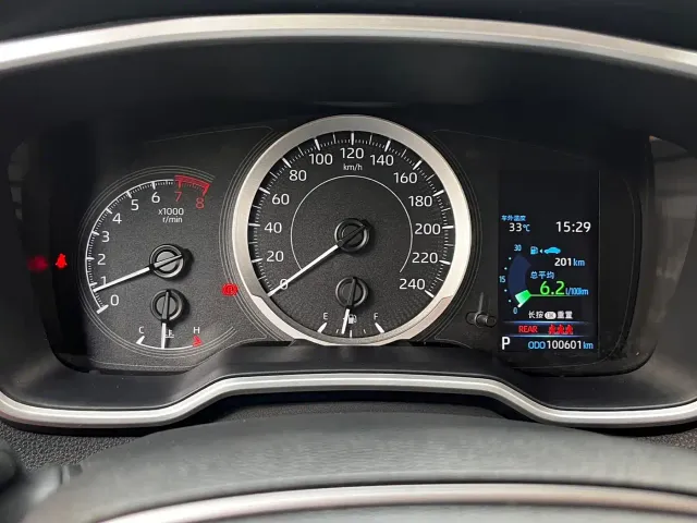 Toyota Frontlander — Фото автомобиля 9